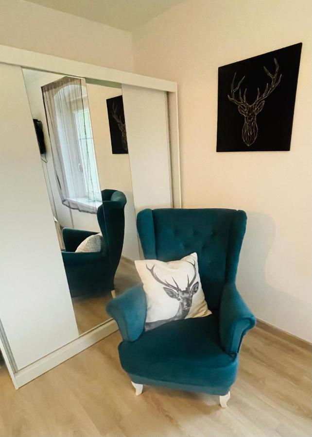 Ferienwohnung Apartament Oliwia Jelenia Góra Exterior foto